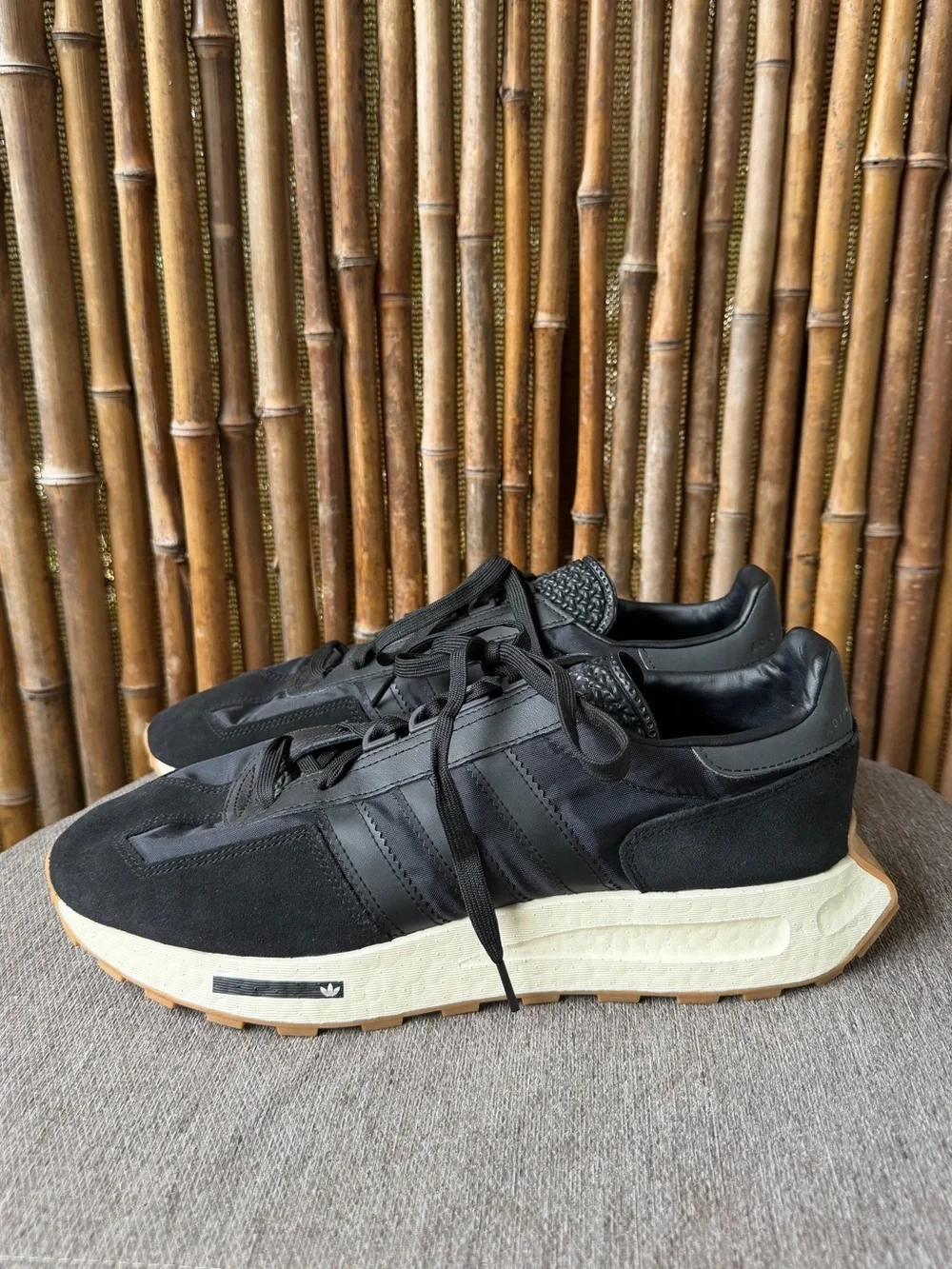ADIDAS  Retropy E5 in 